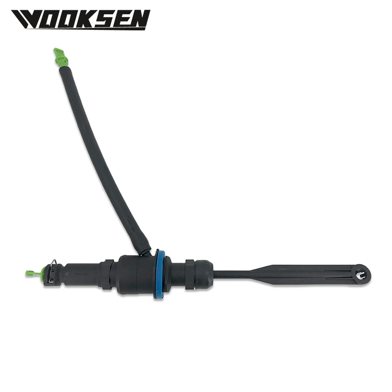 8450007300 Cilindro maestro de embrague