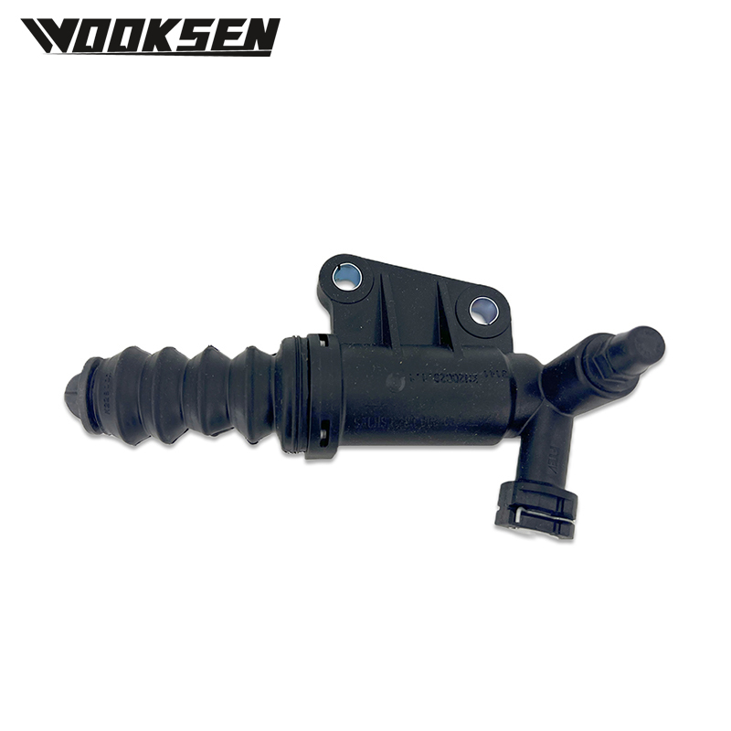 23820-68L00 Cilindro de esclavos de embrague