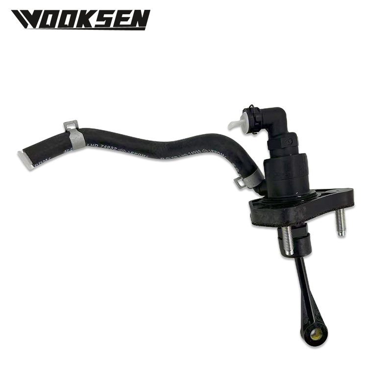 41610-C8100 Cilindro maestro de embrague