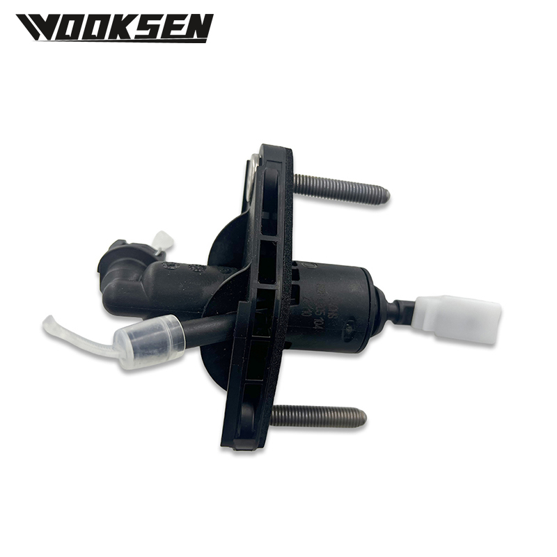 23810-61M00 Cilindro maestro de embrague