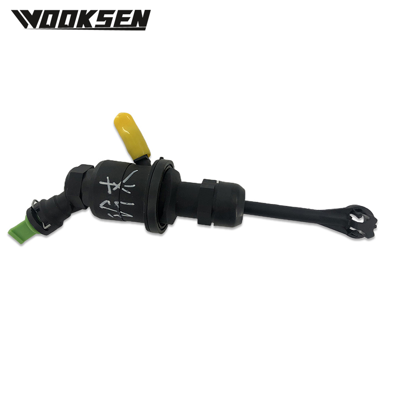 23810-77JA1 23810-63J02 Cilindro maestro de embrague