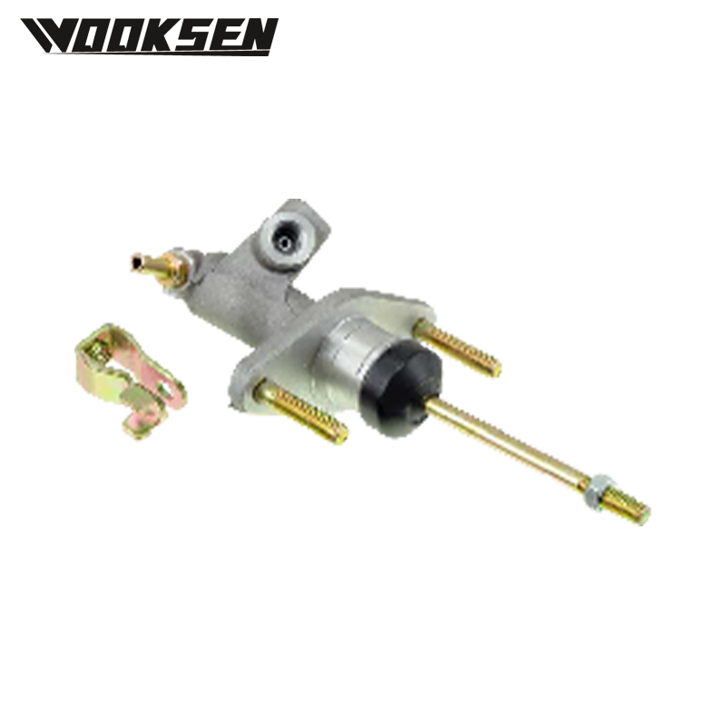 XUI35558L Cilindro maestro de embrague