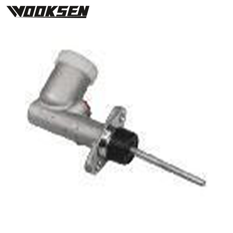 XUI3120L Cilindro maestro de embrague