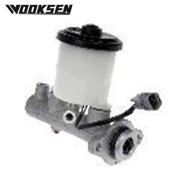 XUI1999L Cilindro maestro de frenos