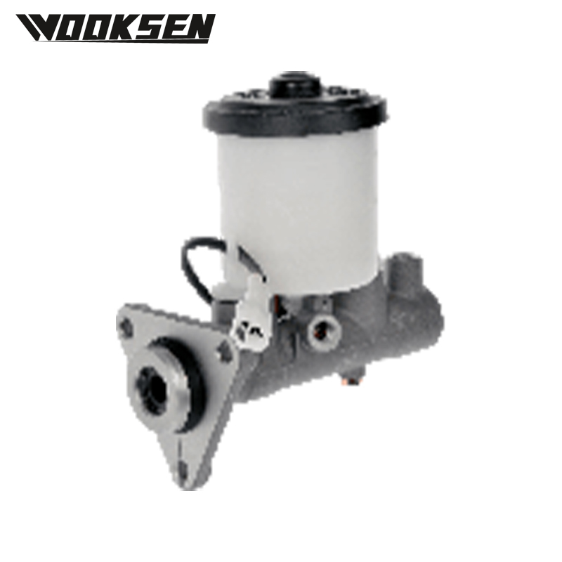 XUI1585L-1 Cilindro maestro de freno