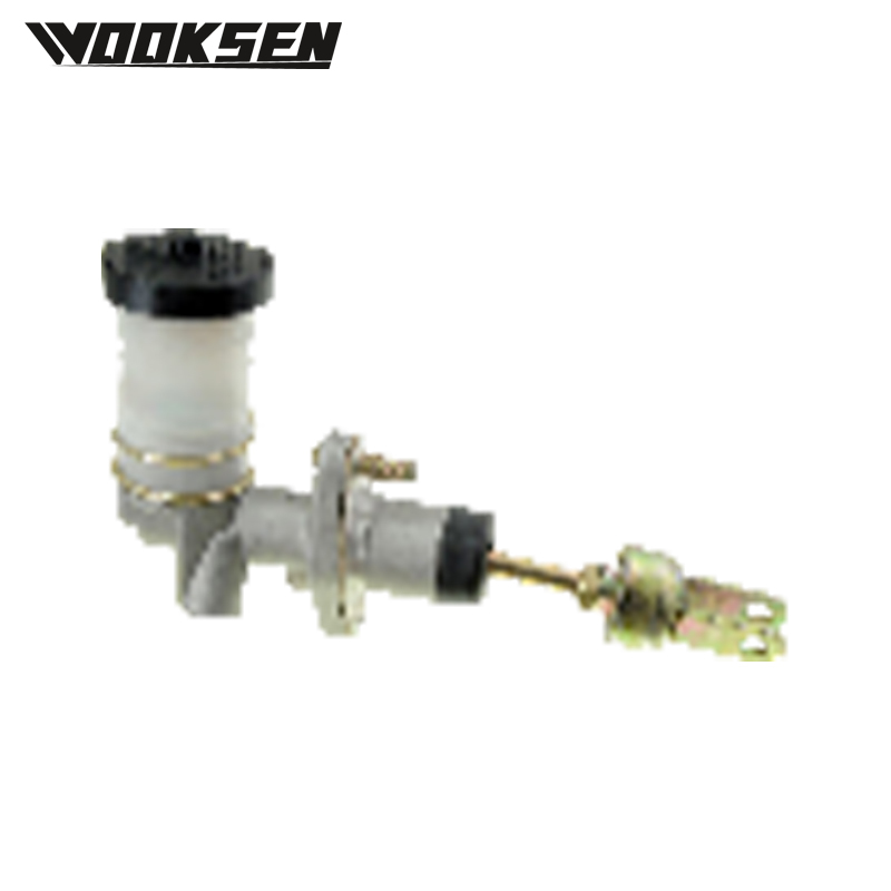 XUI3532L Cilindro maestro de embrague