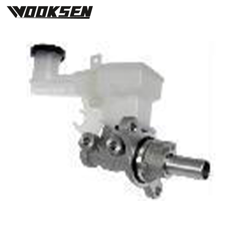 XUI8074L XUI8134L Cilindro maestro de frenos