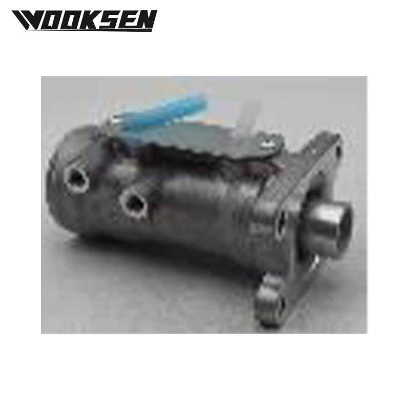 XUI1859L Cilindro maestro de frenos