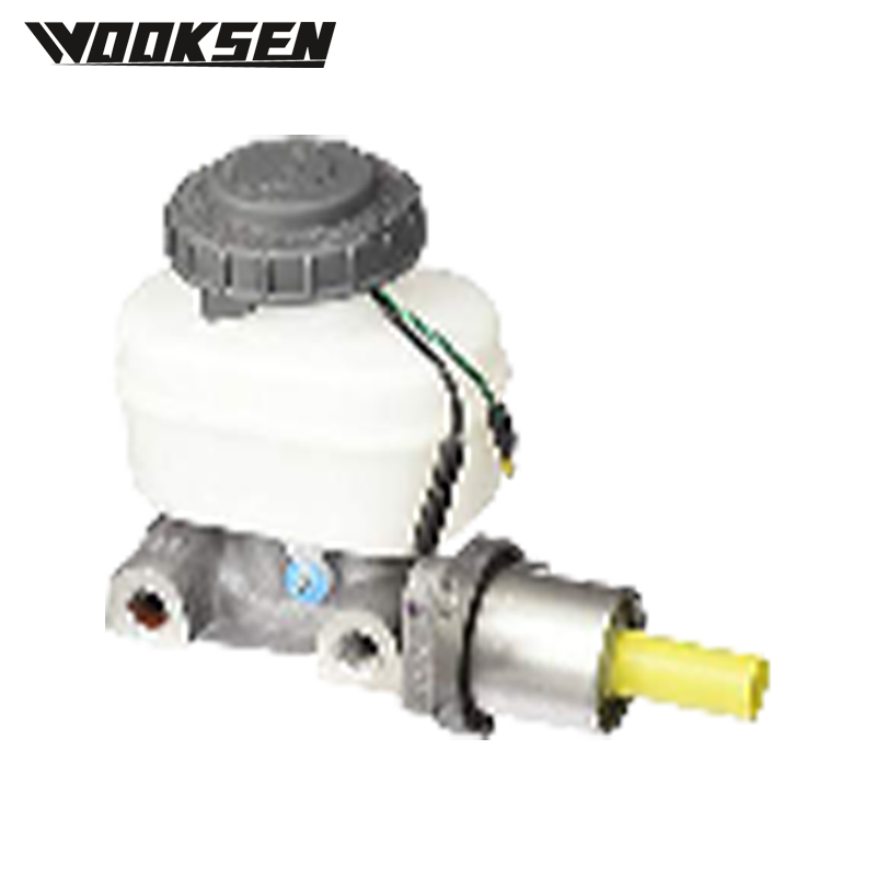 XUI1847L-1 Cilindro maestro de freno