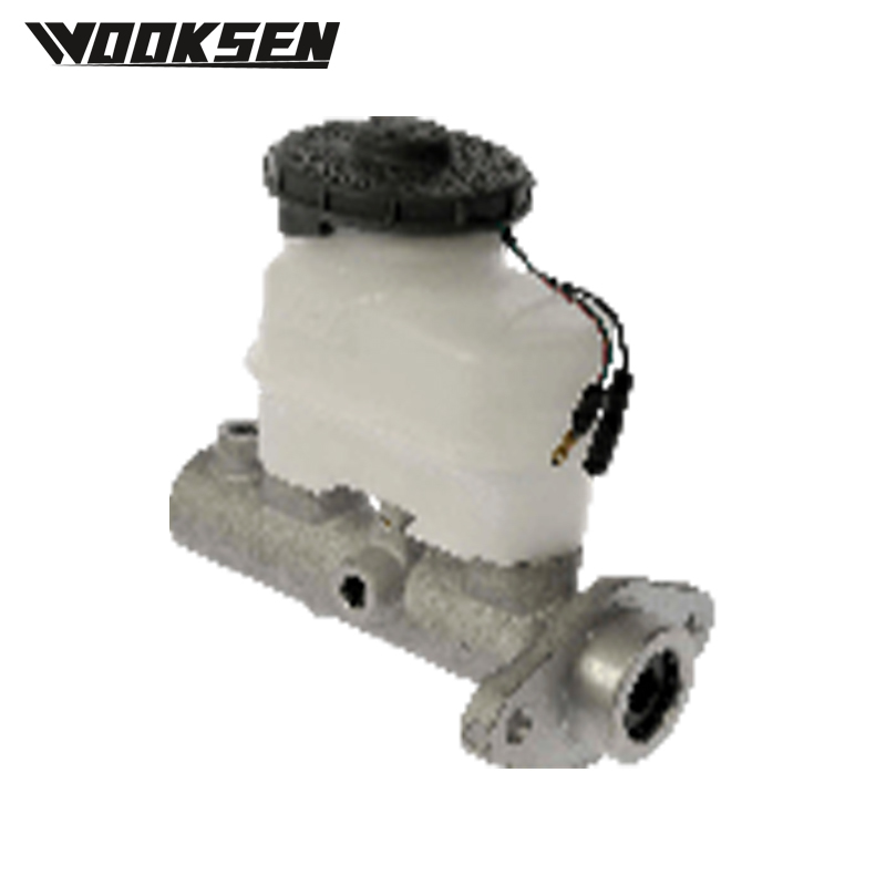 XUI1872L XUI1879L Cilindro maestro de frenos